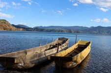 小船上，看泸沽湖不一样的风景 - 写景作文450字